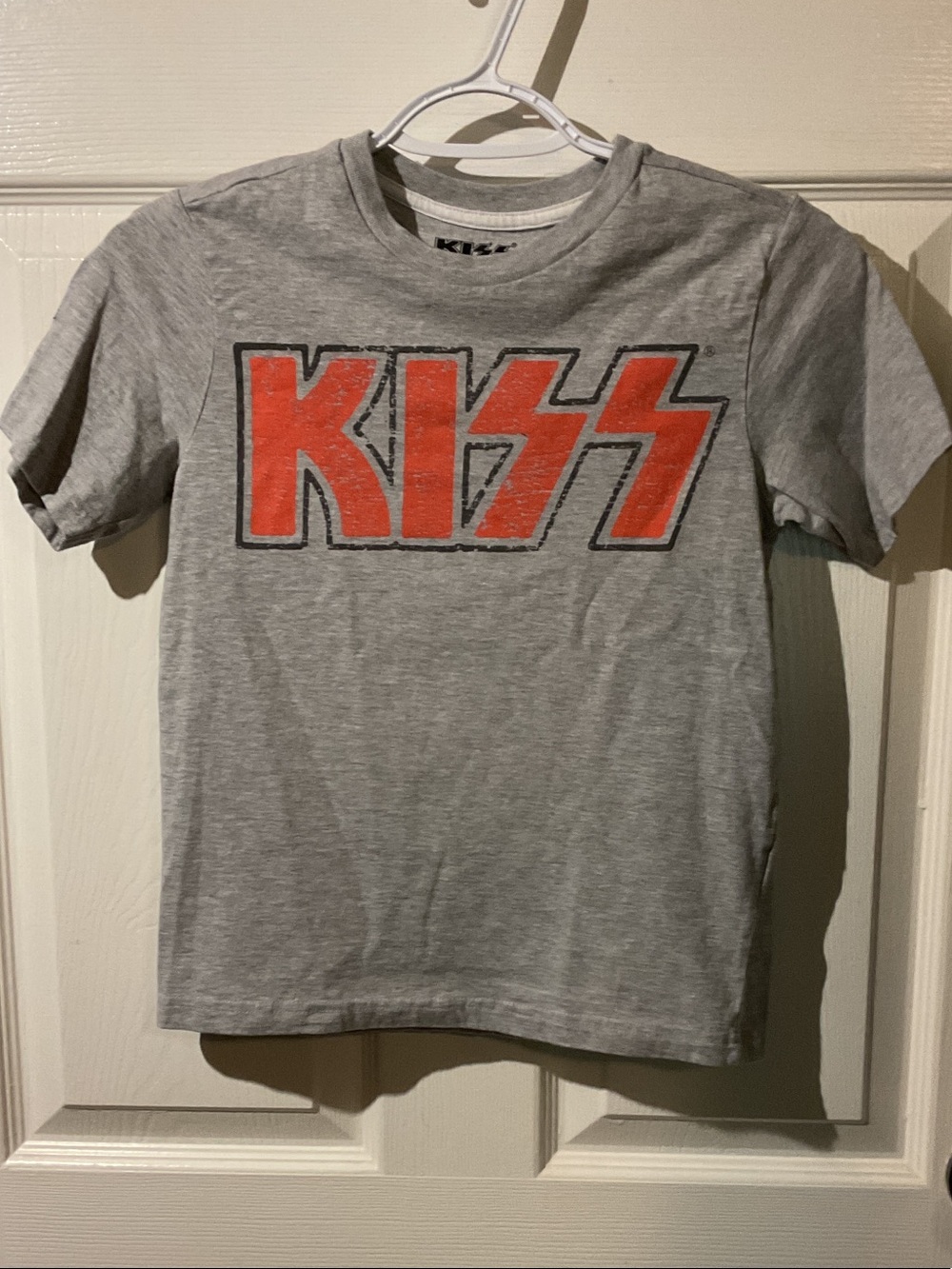 Kiss Gray Short Sleeve Band Tee with Red Logo